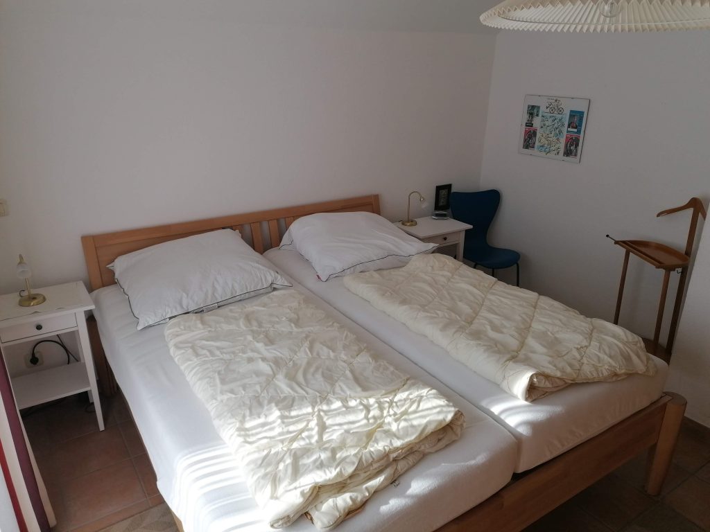 Schlafzimmer Eltern